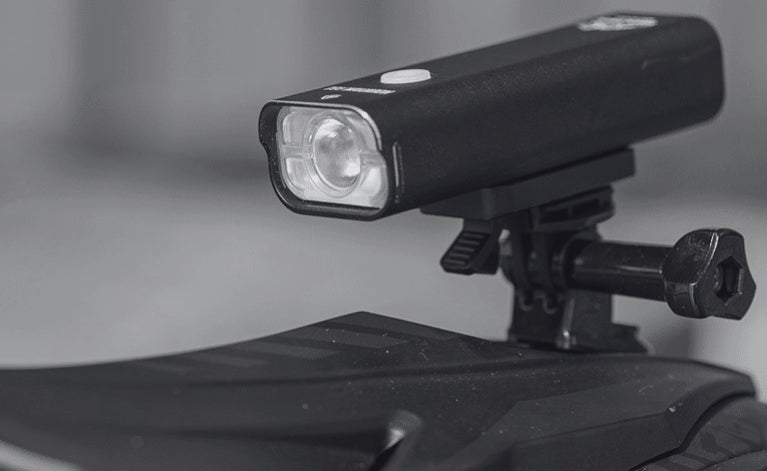 Mountain Lab X800 Flashlight